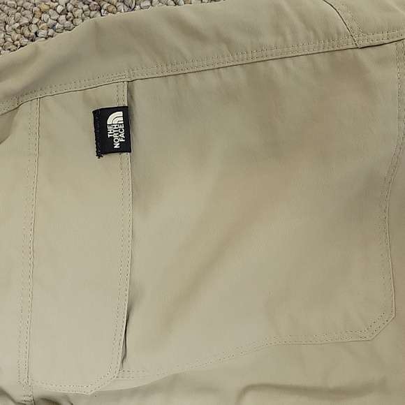 The North Face Men's Khaki Zip Off Convertible Hiking Pants Sz Small, Nylon - Picture 3 of 7
